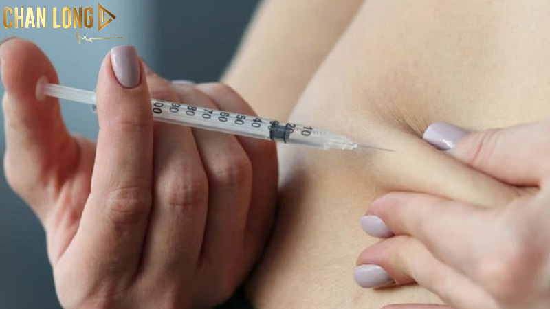 Nguyên nhân gây tăng cân đột ngột ở nữ giới 11 Do-sử-dụng-Insulin