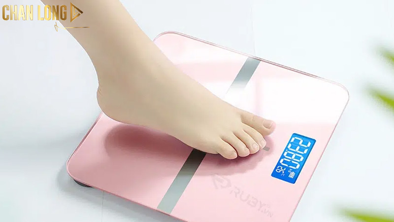Chia sẻ kinh nghiệm chọn mua cân sức khỏe điện tử 6 kinh-nghiem-chon-can-sức-khỏe-điện-tử