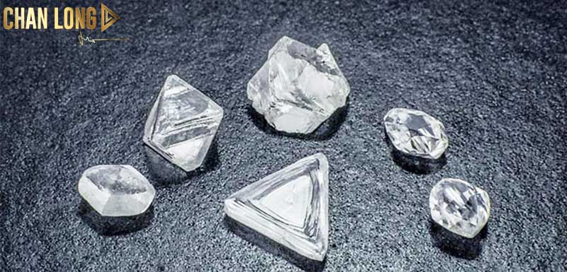Carat là đơn vị gì? 1 carat bằng bao nhiêu gam? 7 1-carat-bang-bao-nhieu-chi-1