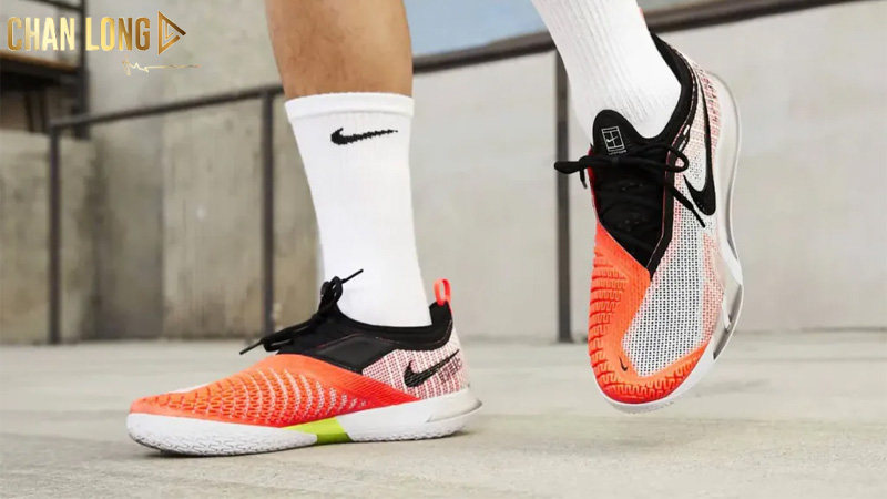 Những món phụ kiện Pickleball không thể thiếu cho người mới tập chơi 5 thoang khi