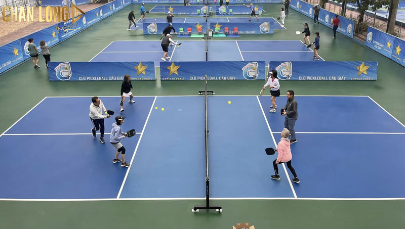 Sân Pickleball: Phân loại sân và kích thước theo tiêu chuẩn quốc tế 16 quy-dinh-trang-thiet-bi-tren-san-pickleball
