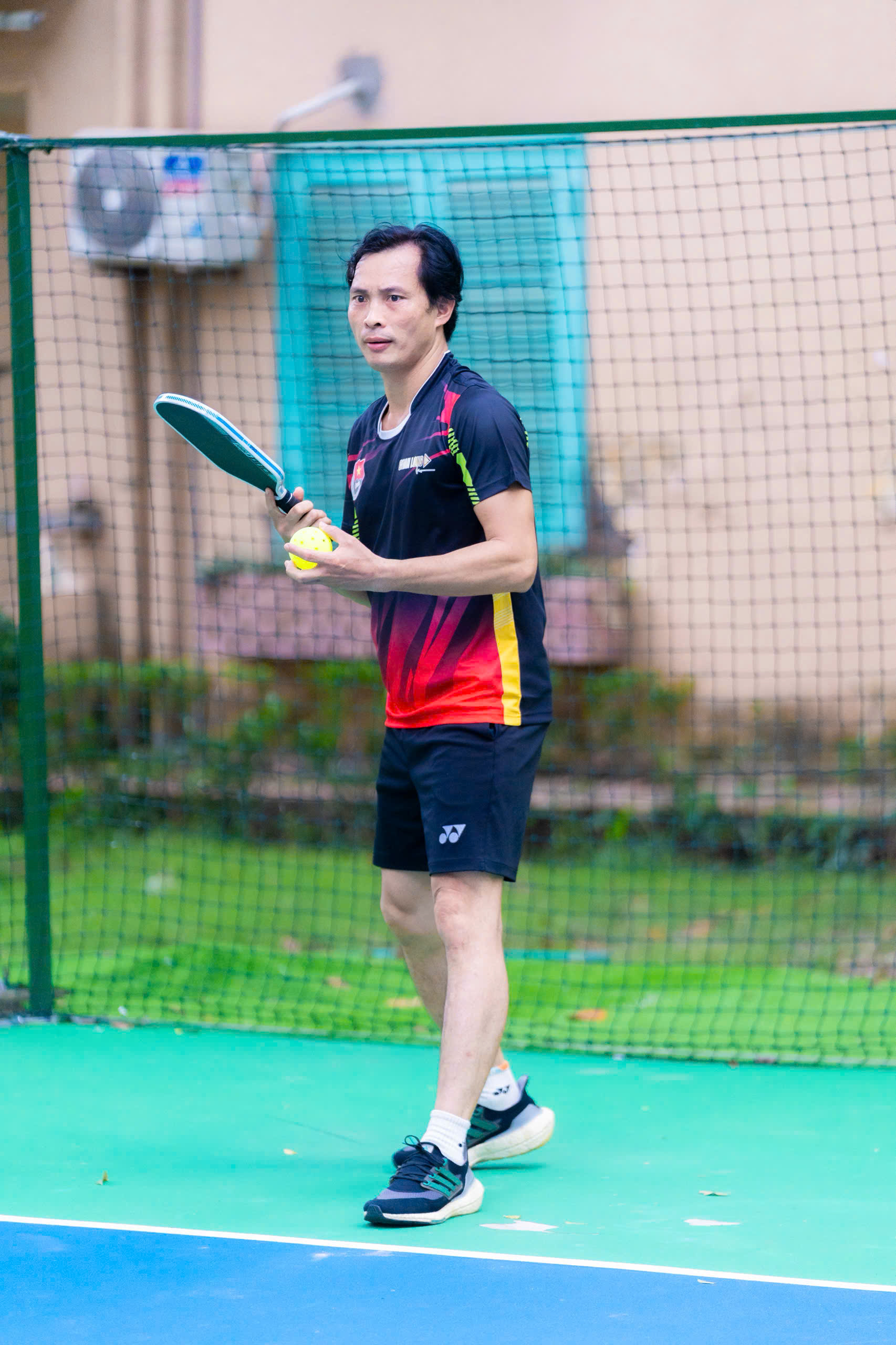 chan long giai thanh nien 3